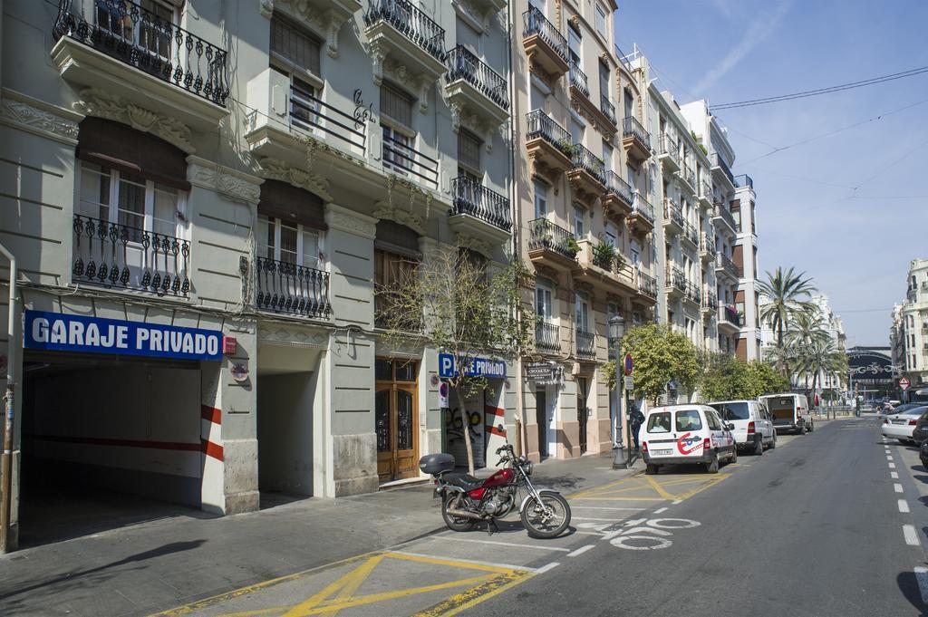 Sueca Apartment With Terrace Ruzafa Valencia Exterior photo